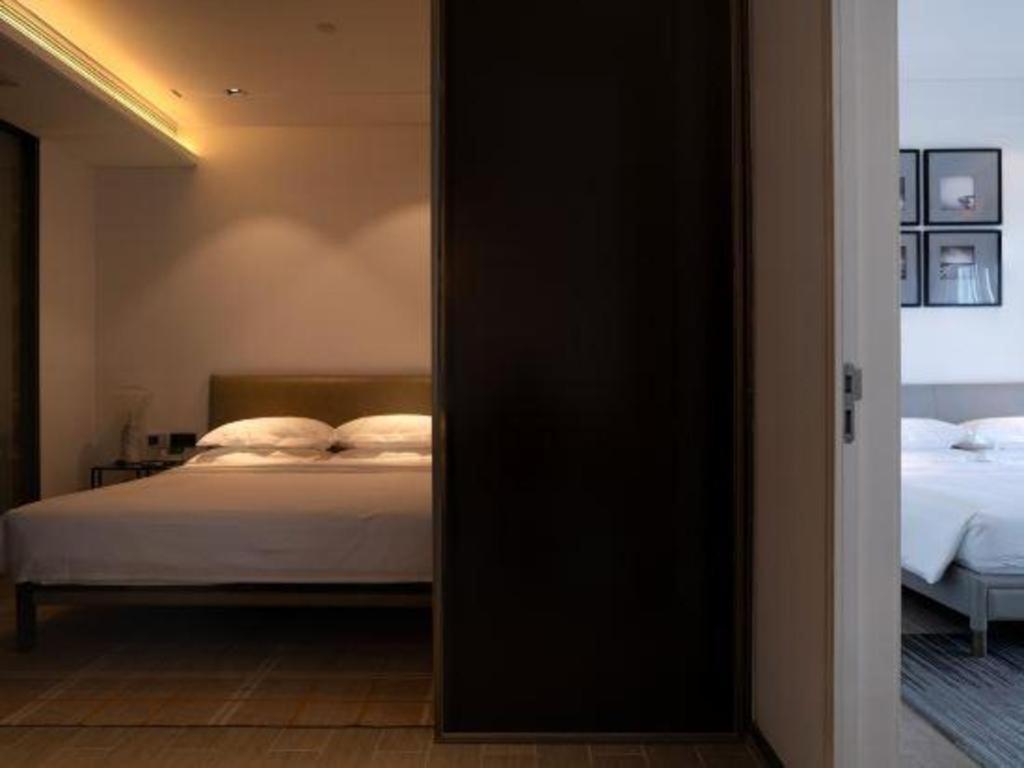 Rock Platinum Sea View Hotel 三亜市 エクステリア 写真