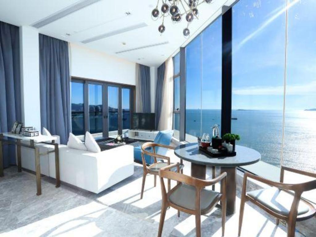 Rock Platinum Sea View Hotel 三亜市 エクステリア 写真