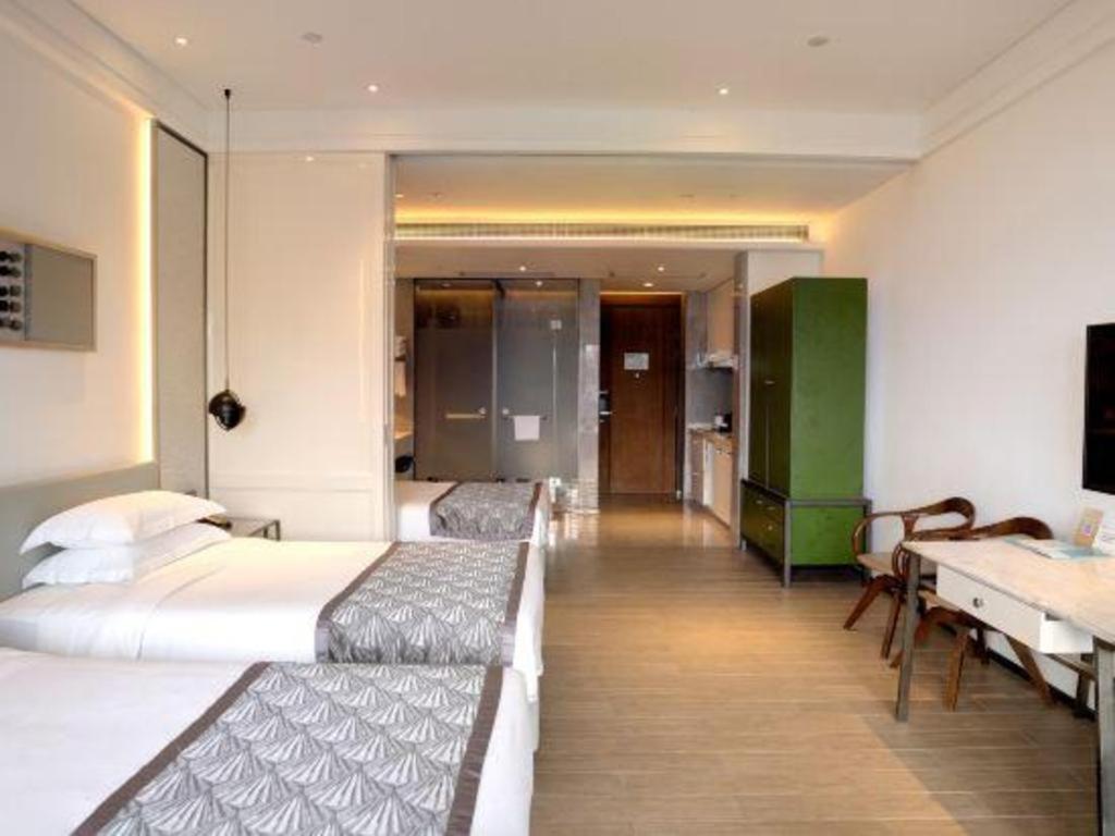 Rock Platinum Sea View Hotel 三亜市 エクステリア 写真