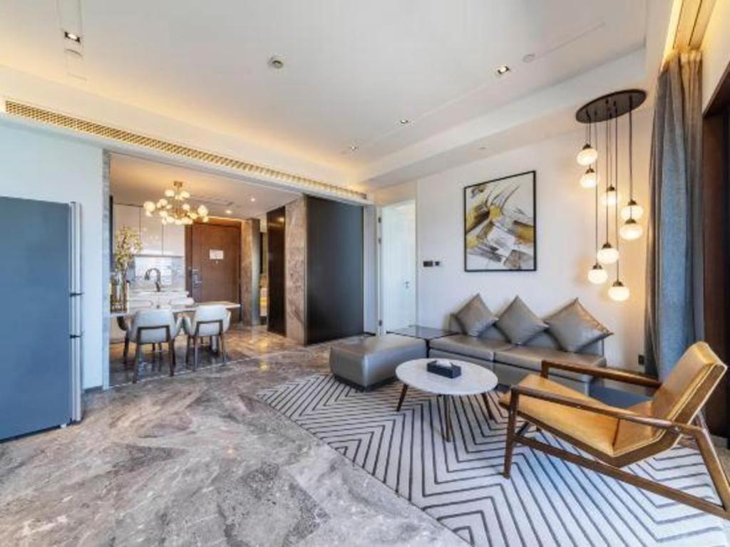 Rock Platinum Sea View Hotel 三亜市 エクステリア 写真