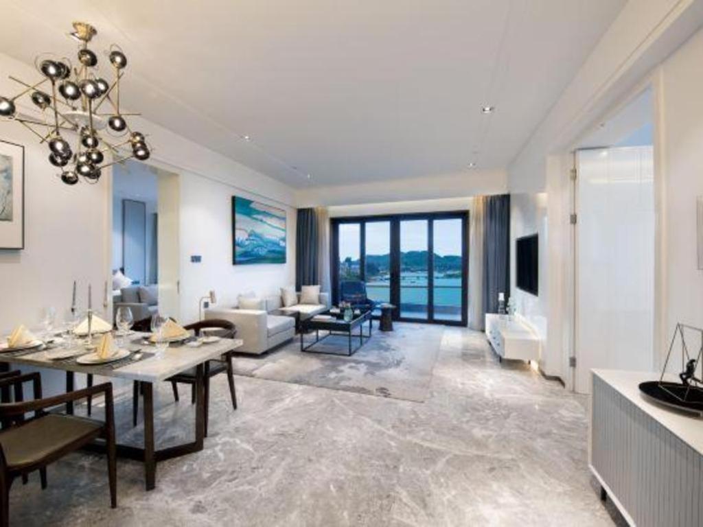 Rock Platinum Sea View Hotel 三亜市 エクステリア 写真