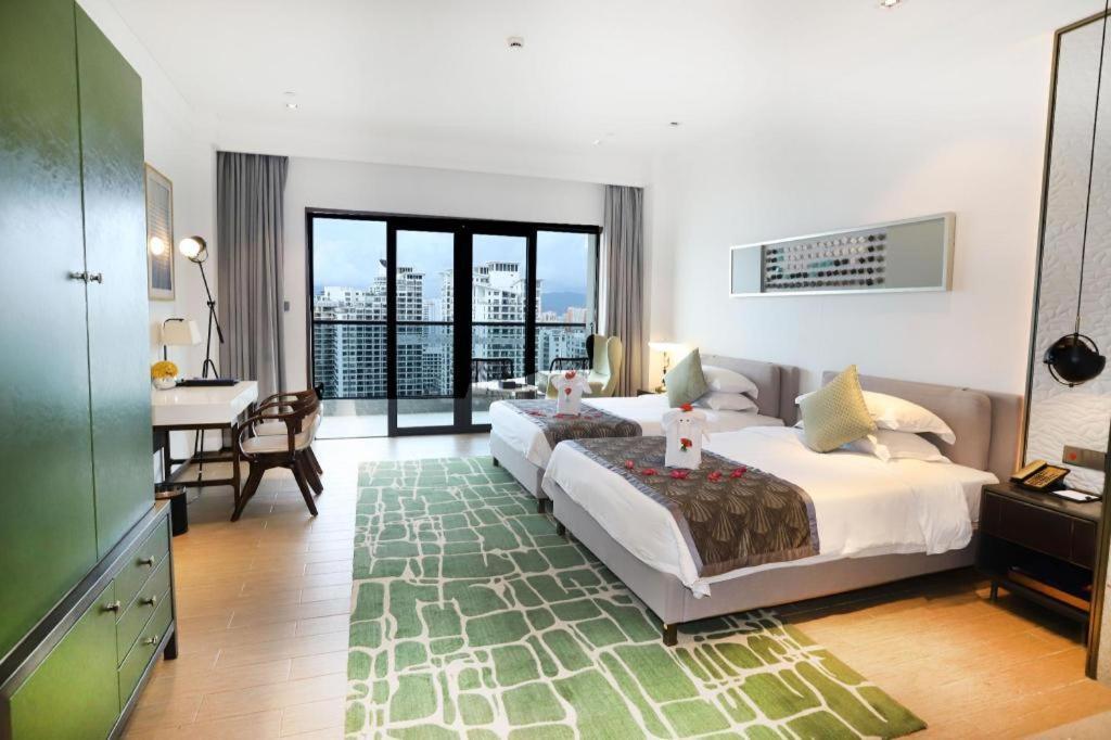 Rock Platinum Sea View Hotel 三亜市 エクステリア 写真