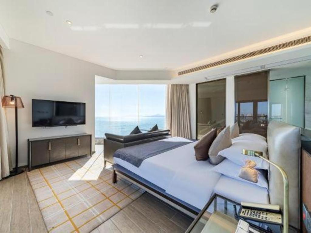 Rock Platinum Sea View Hotel 三亜市 エクステリア 写真