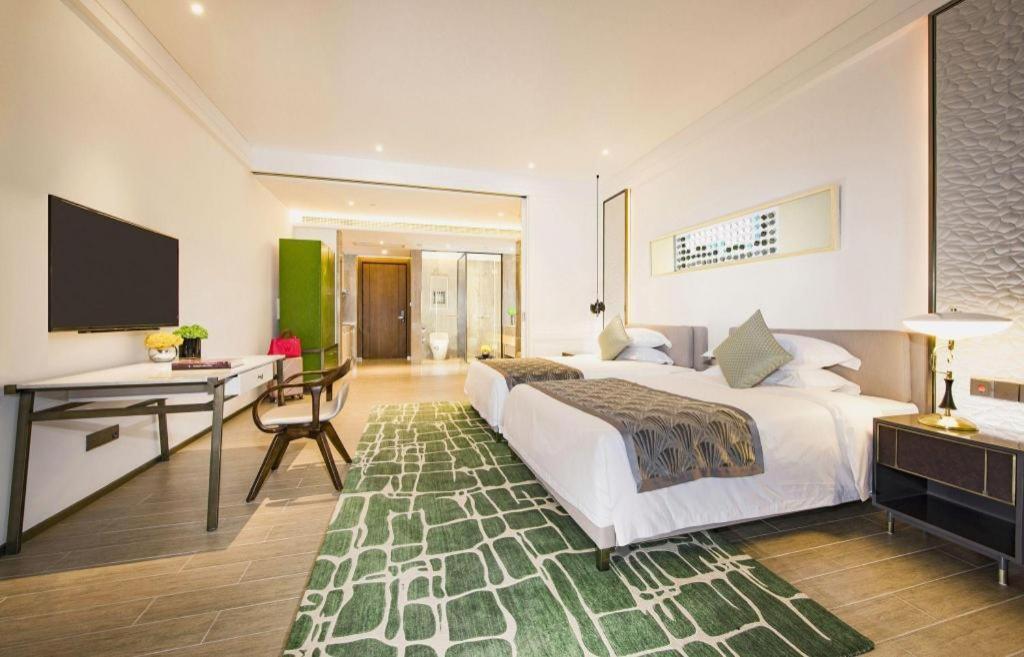 Rock Platinum Sea View Hotel 三亜市 エクステリア 写真