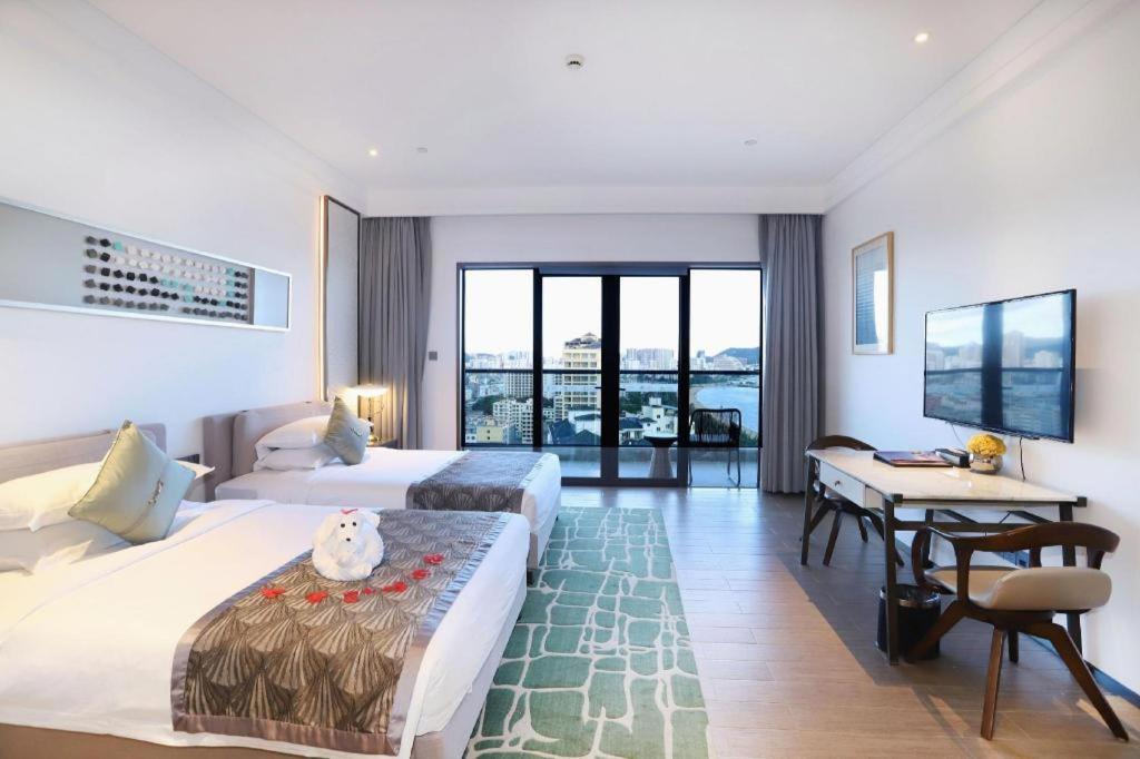 Rock Platinum Sea View Hotel 三亜市 エクステリア 写真