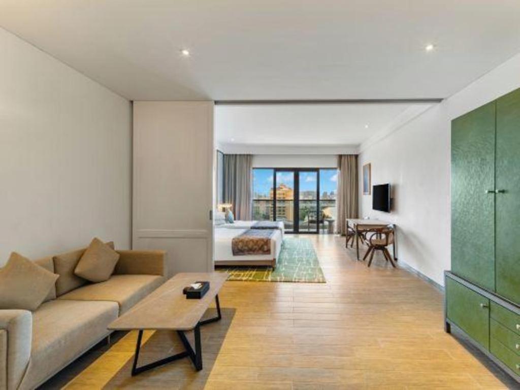 Rock Platinum Sea View Hotel 三亜市 エクステリア 写真