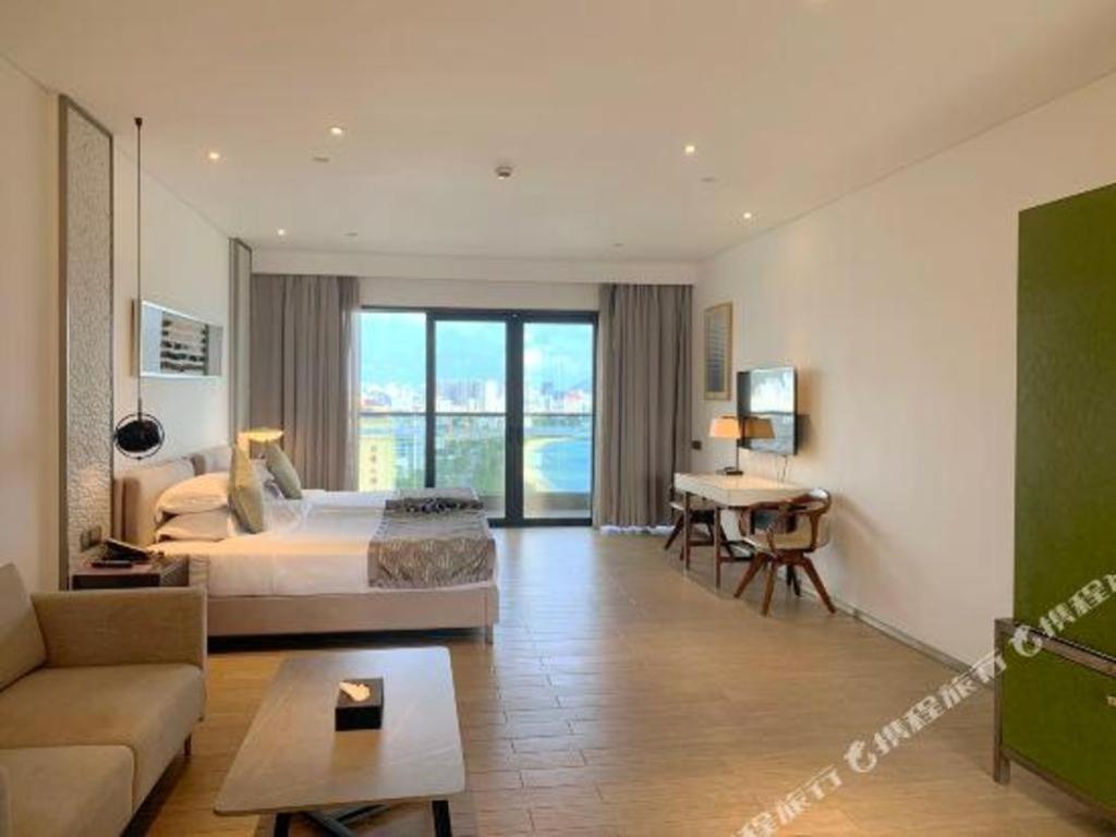 Rock Platinum Sea View Hotel 三亜市 エクステリア 写真