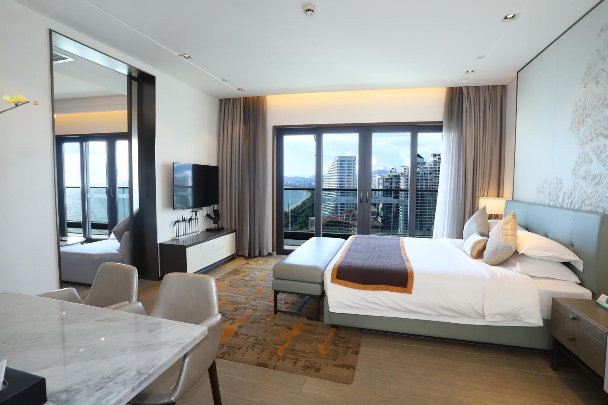 Rock Platinum Sea View Hotel 三亜市 エクステリア 写真