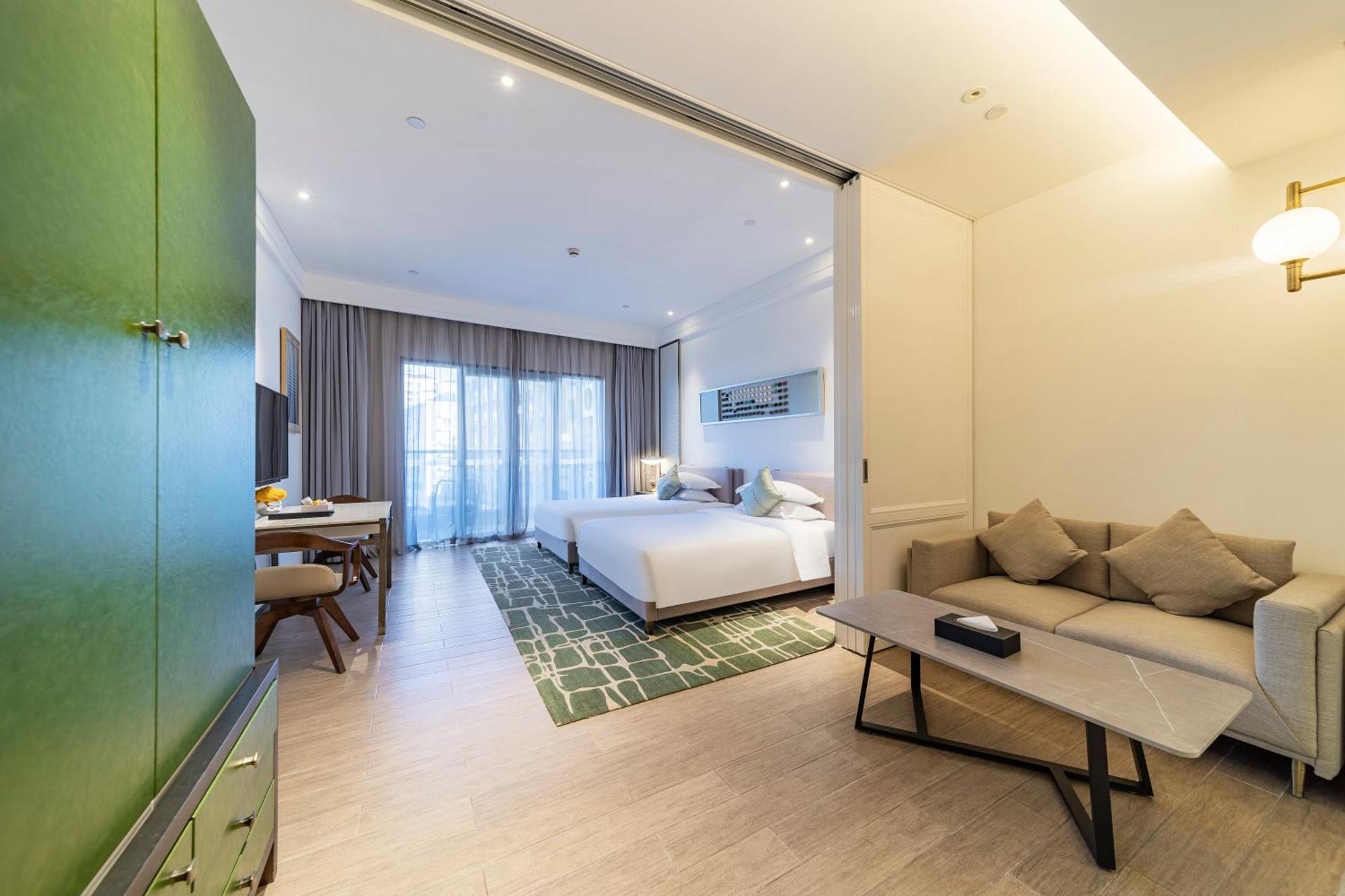 Rock Platinum Sea View Hotel 三亜市 エクステリア 写真
