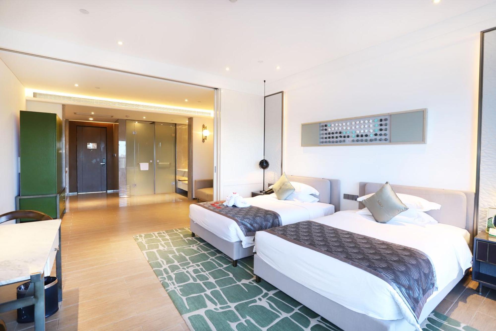 Rock Platinum Sea View Hotel 三亜市 エクステリア 写真