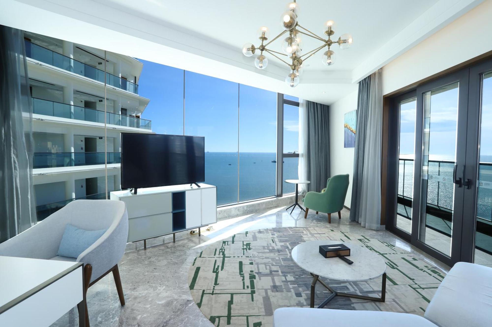 Rock Platinum Sea View Hotel 三亜市 エクステリア 写真