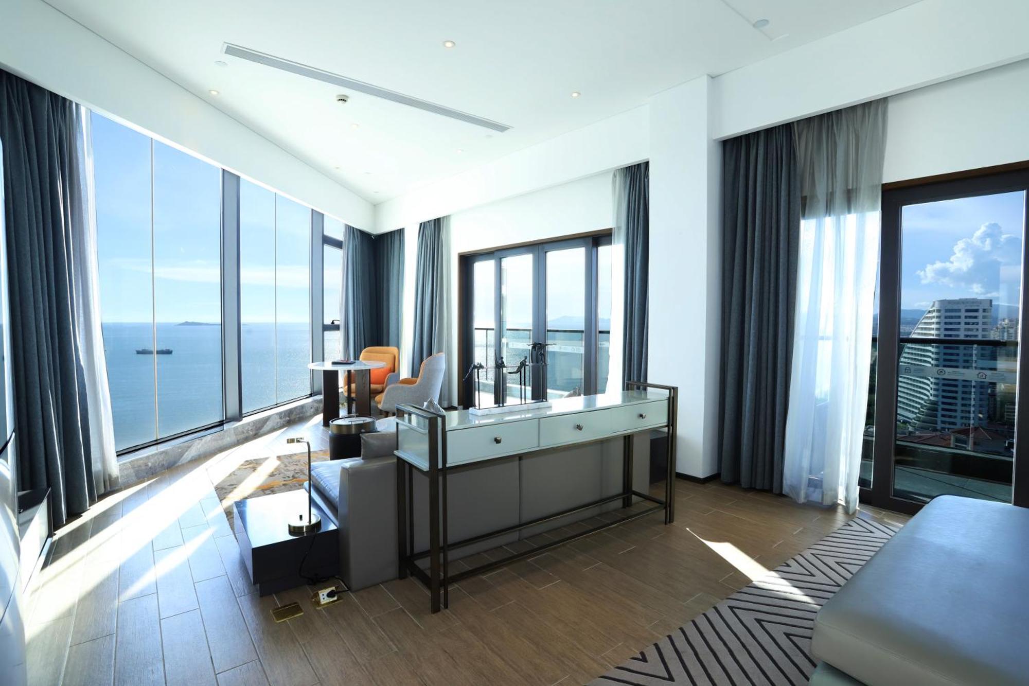 Rock Platinum Sea View Hotel 三亜市 エクステリア 写真